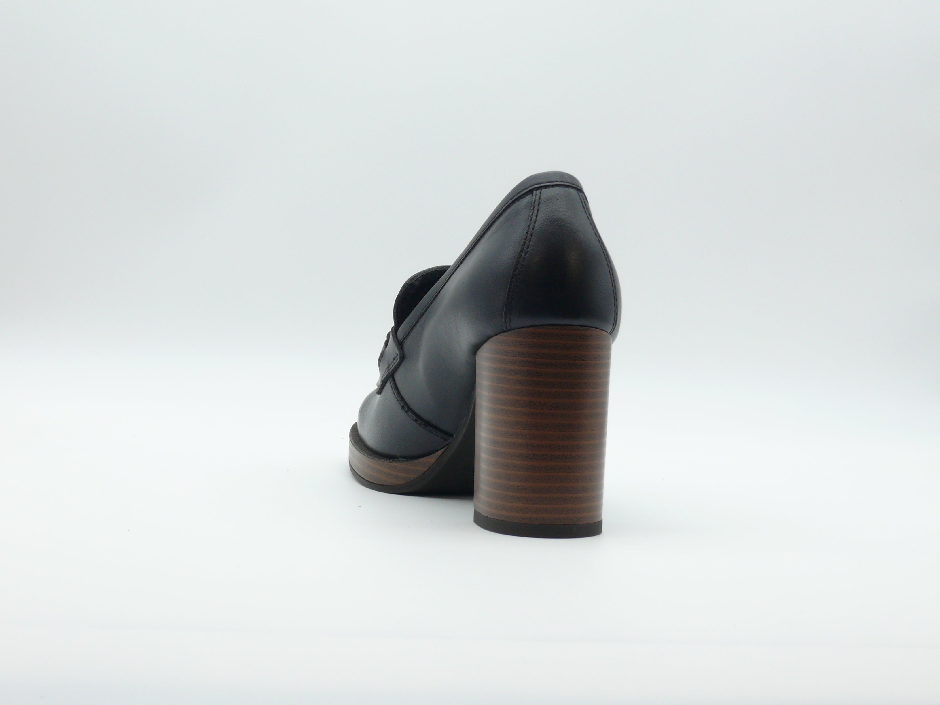 NeroGiardini I205060D Escarpins Mocassins à Talon Femme