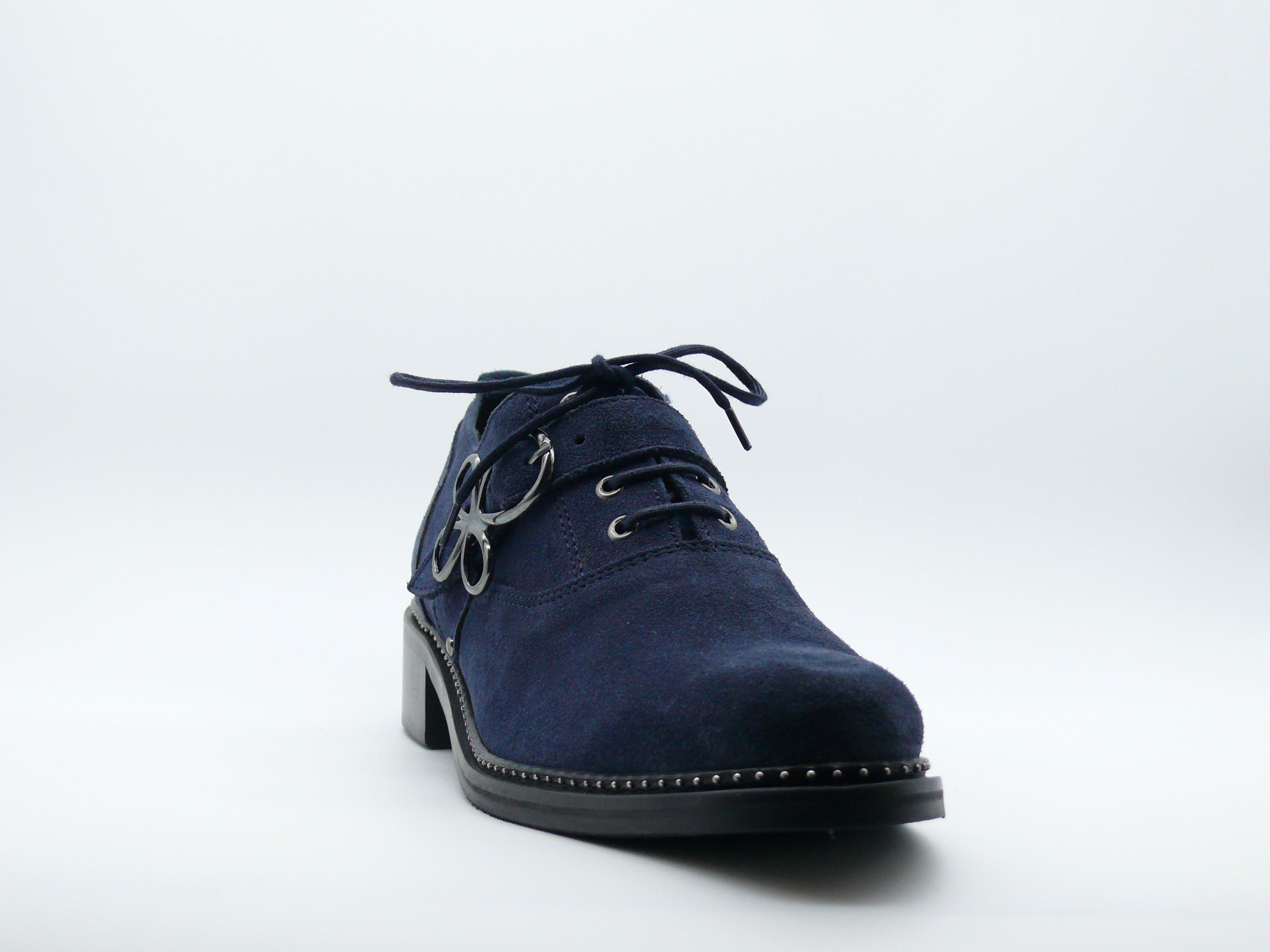 Regard Roazu – Derbies Femme
