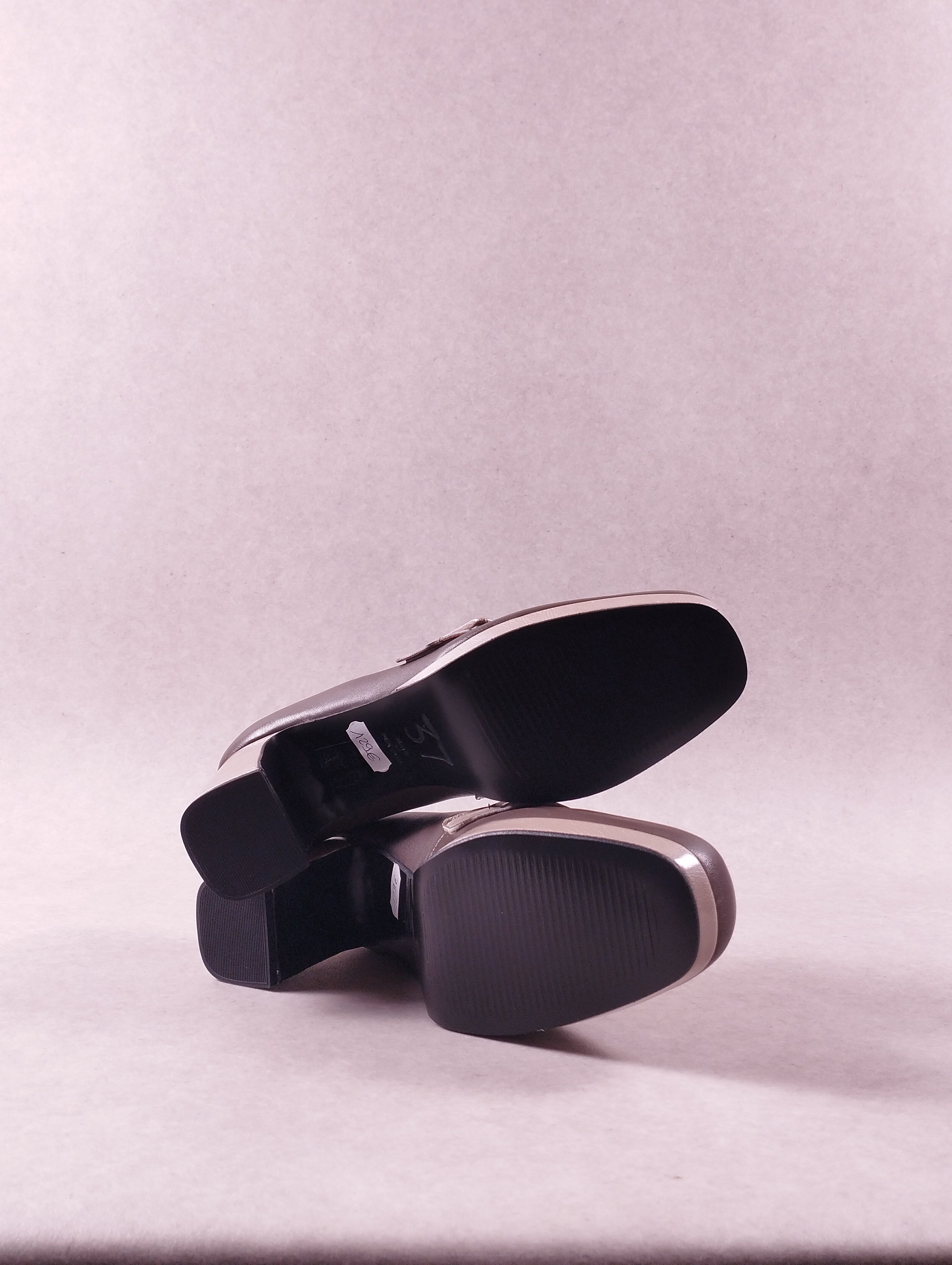 Escarpins femme Too by Virus 30296/01 musgo almondine Pointure 37