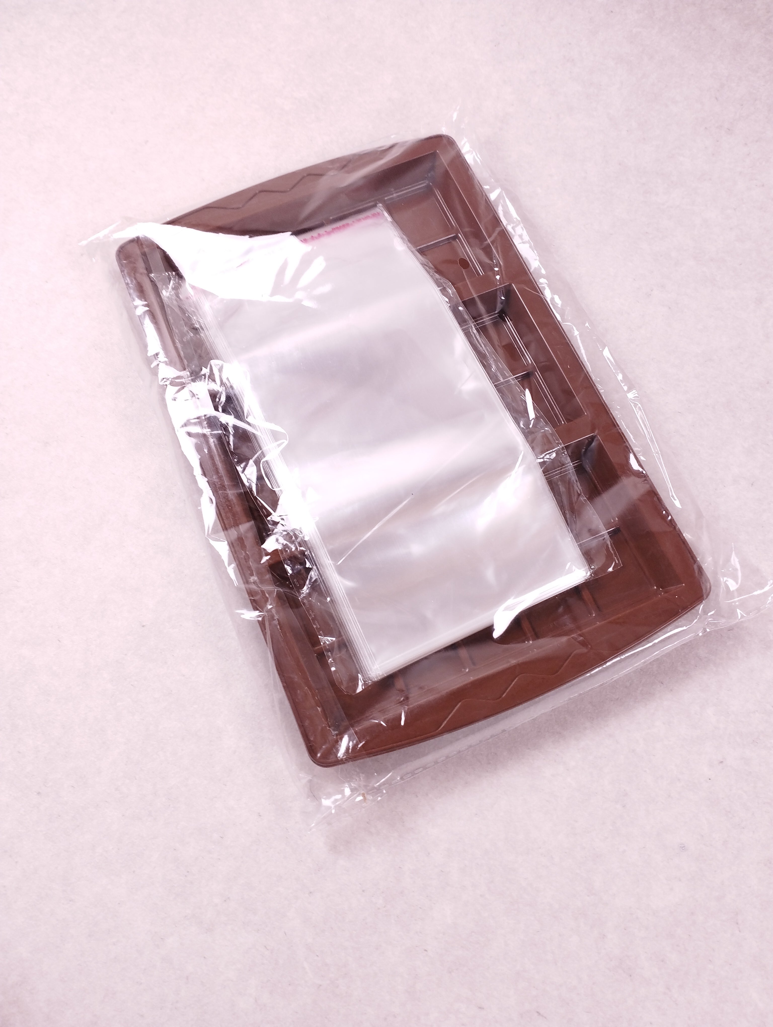 Lot de 2 moules en silicone pour 6 tablettes épaisses marron (V10)