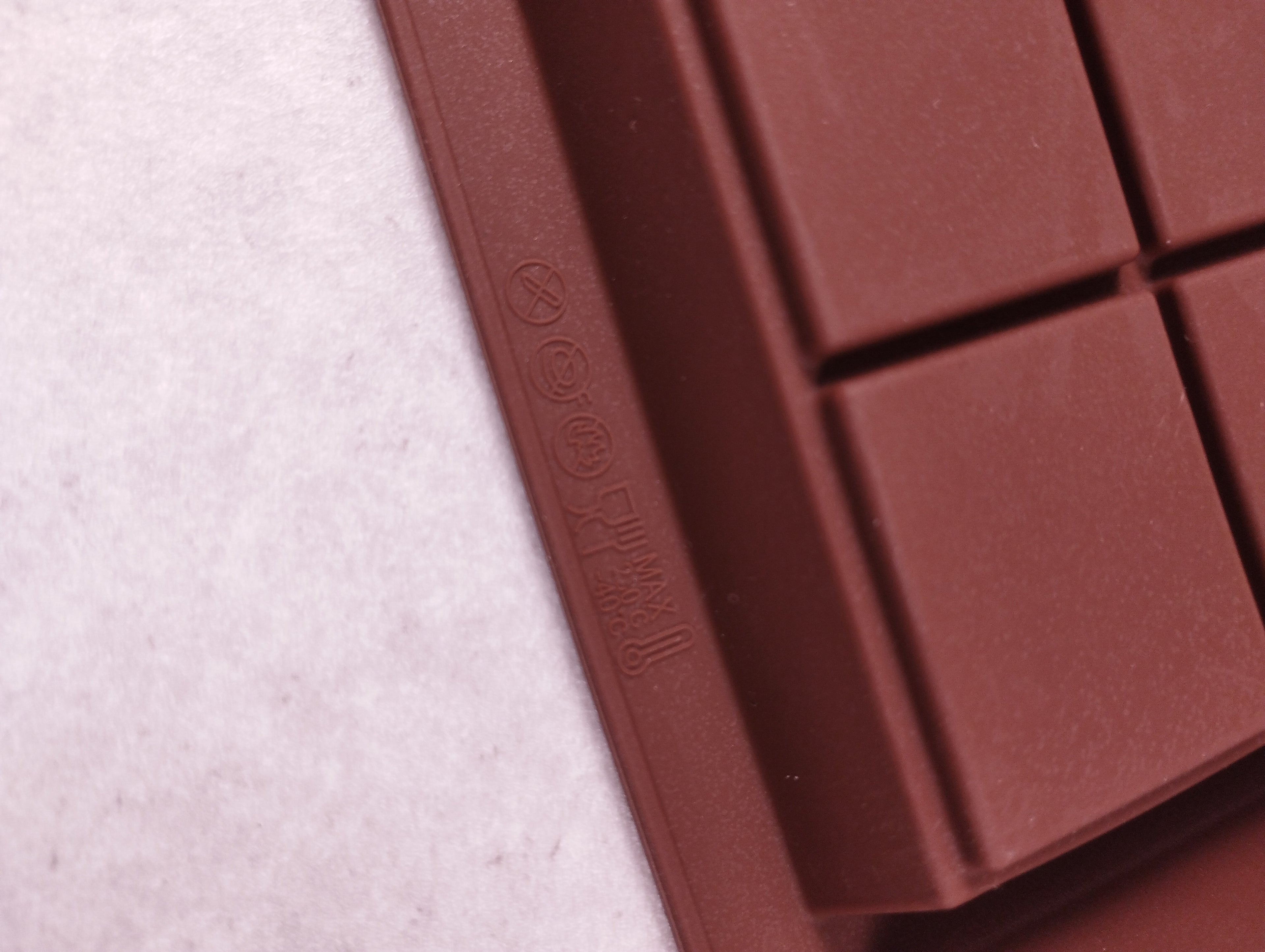 Lot de 2 moules en silicone pour 6 tablettes épaisses marron (V10)