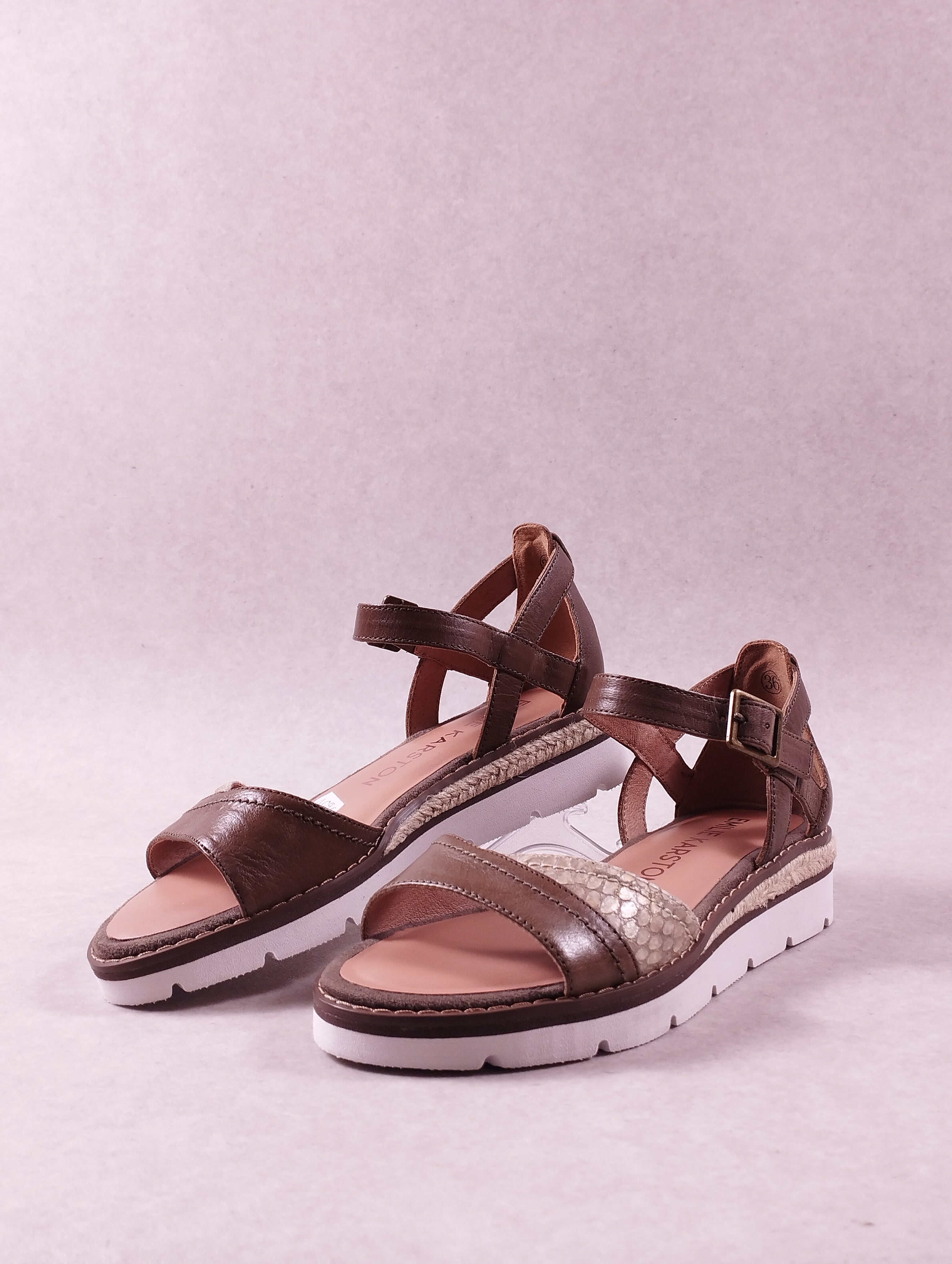Sandales femme Emilie Karston Kilgum kaki 36