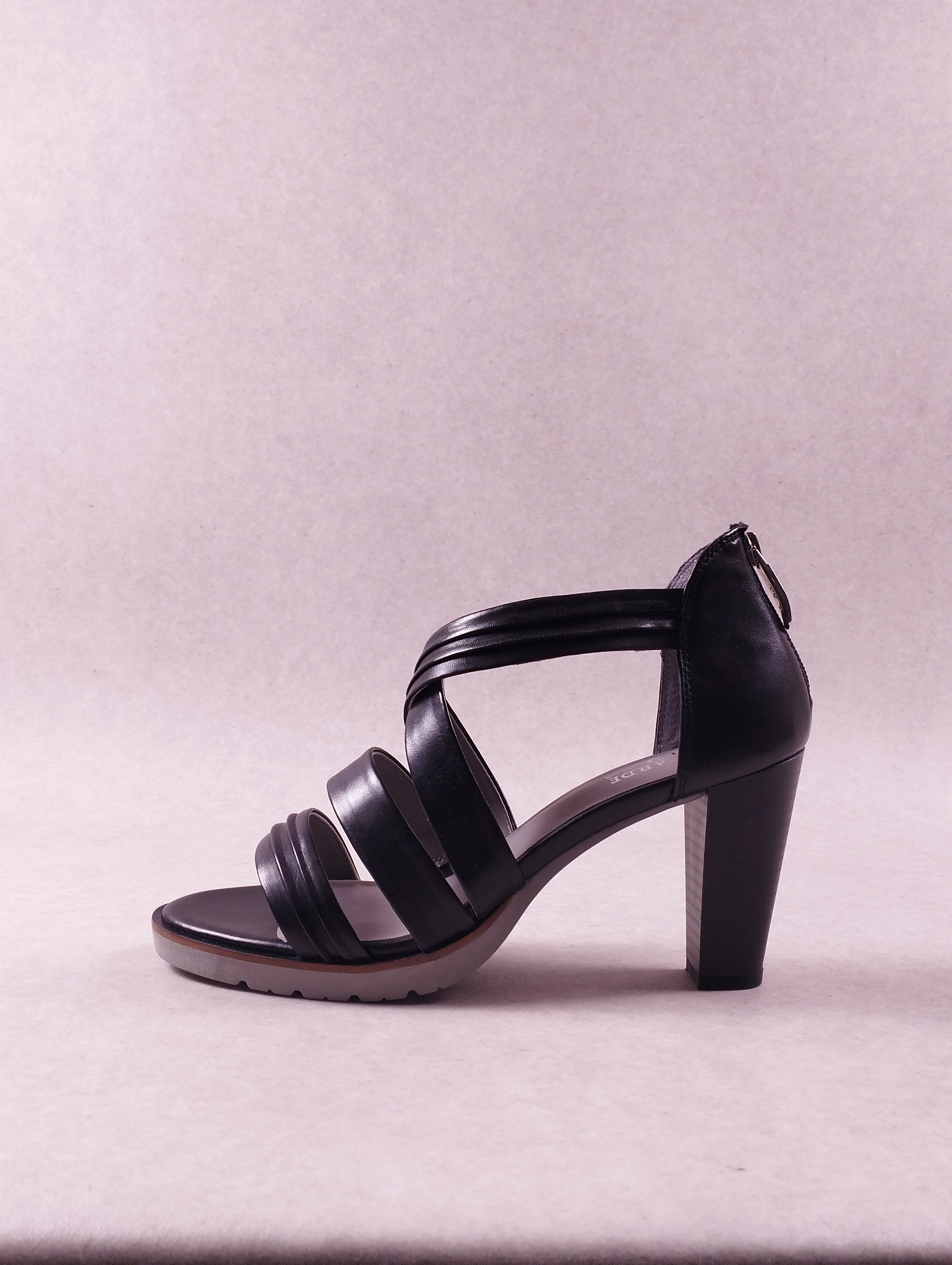 Sandales femme Regarde le Ciel Sylvie-75 noir 40