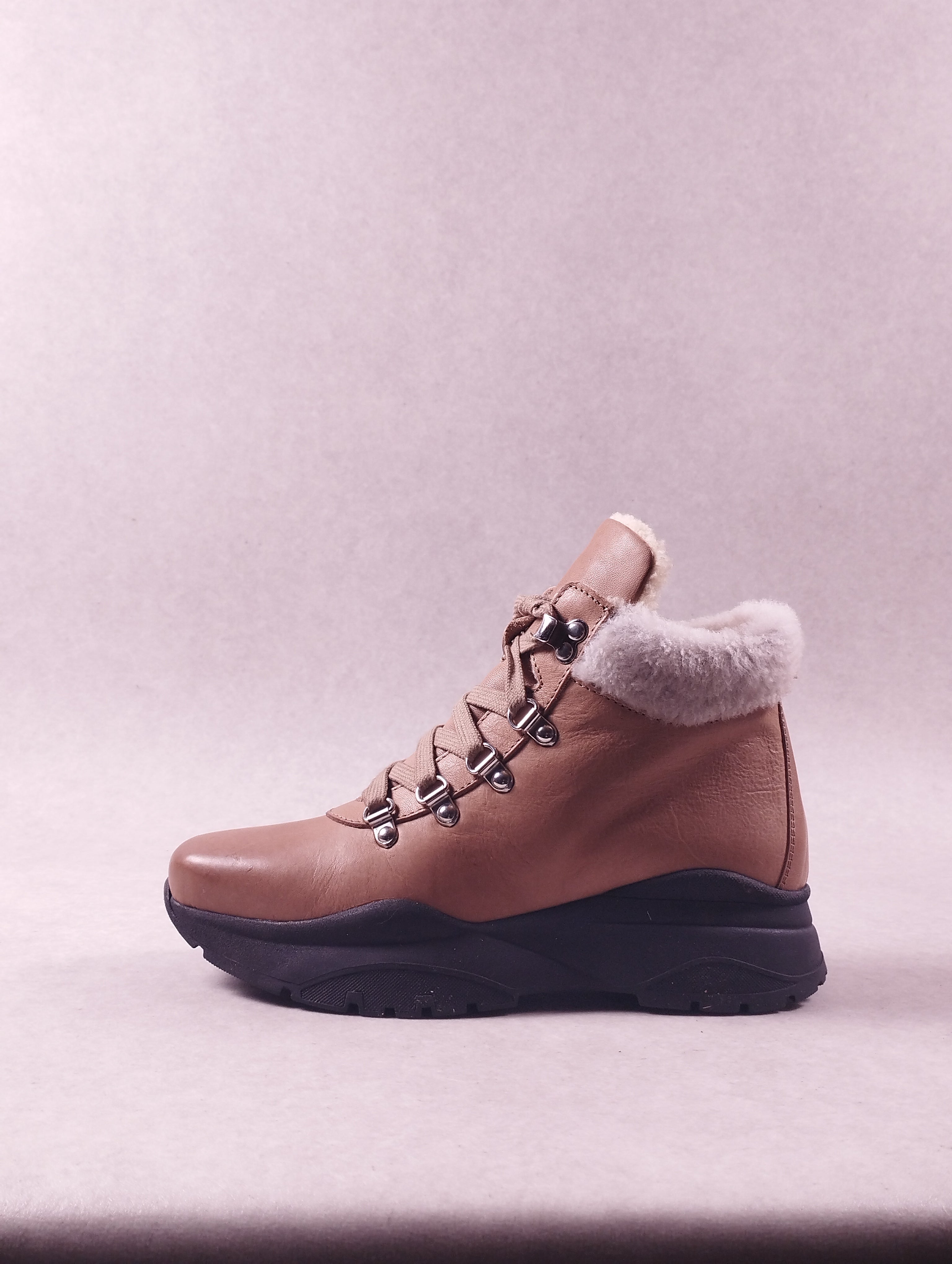 Boots femme Alisa Bianchini 22I621 Cathay beige Pointure 37