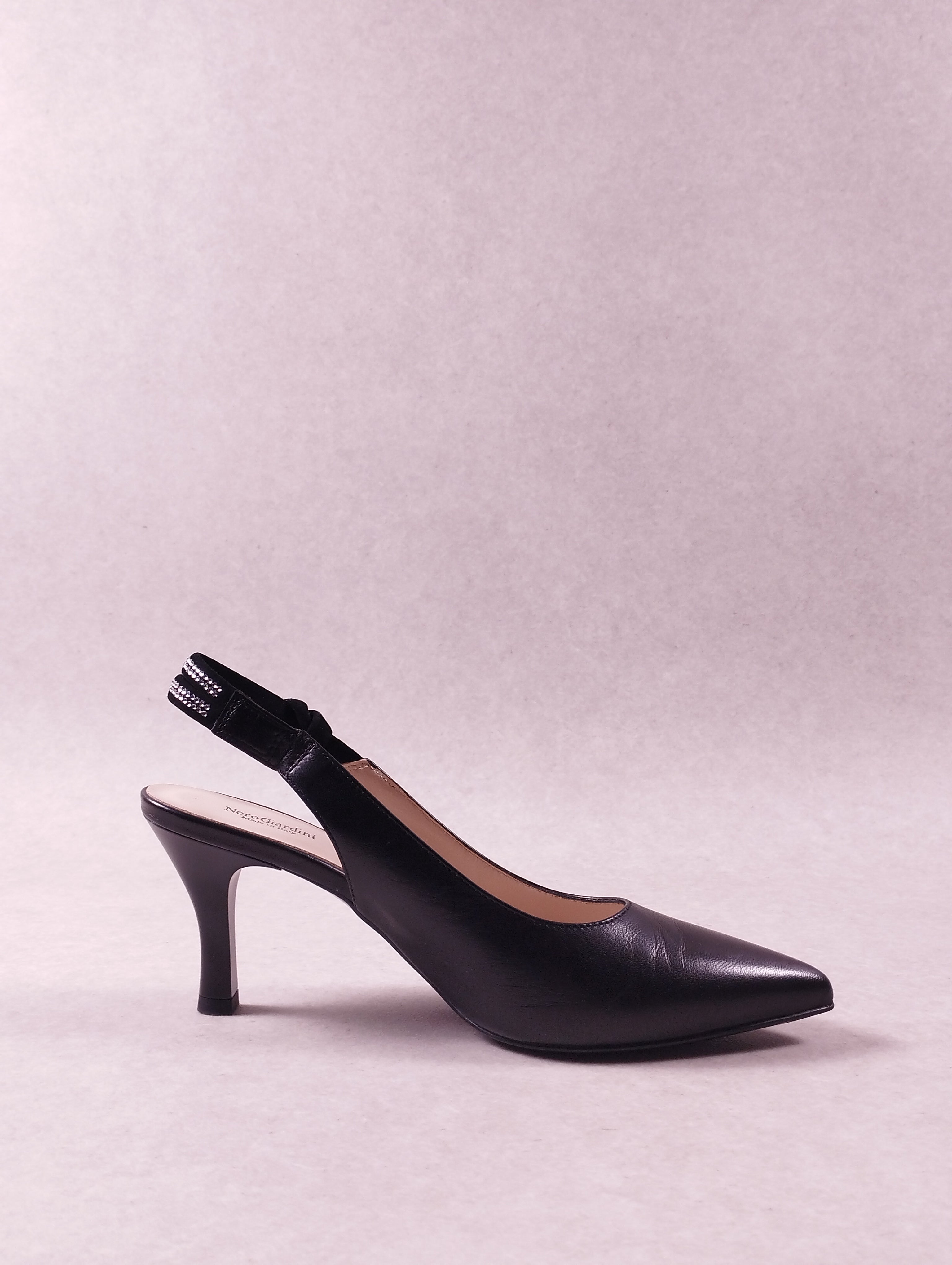 Escarpins femme NeroGiardini E218341DE noir 38,5