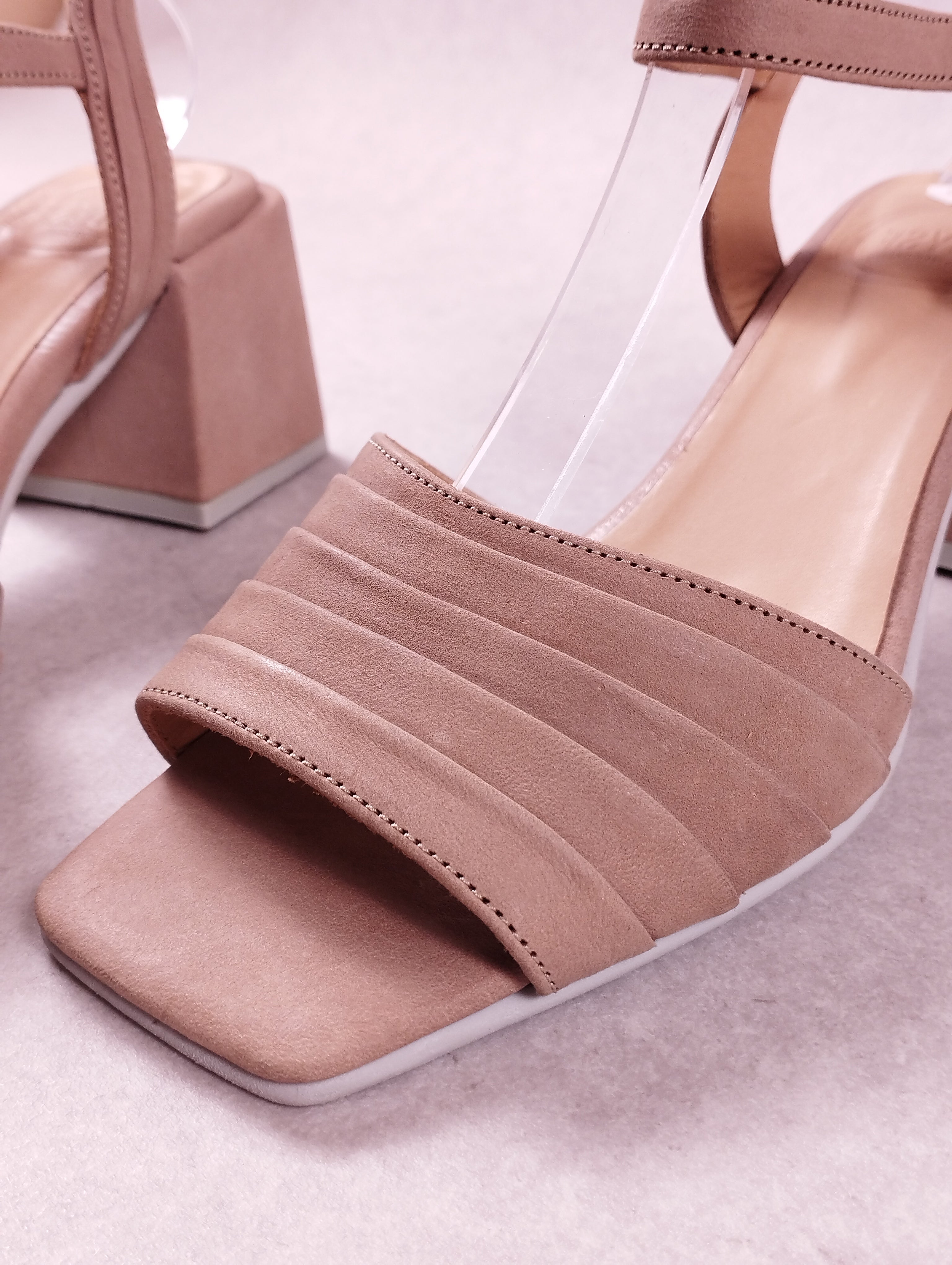 Sandales femme DYSF YEKU 1.0 beige Pointure 37