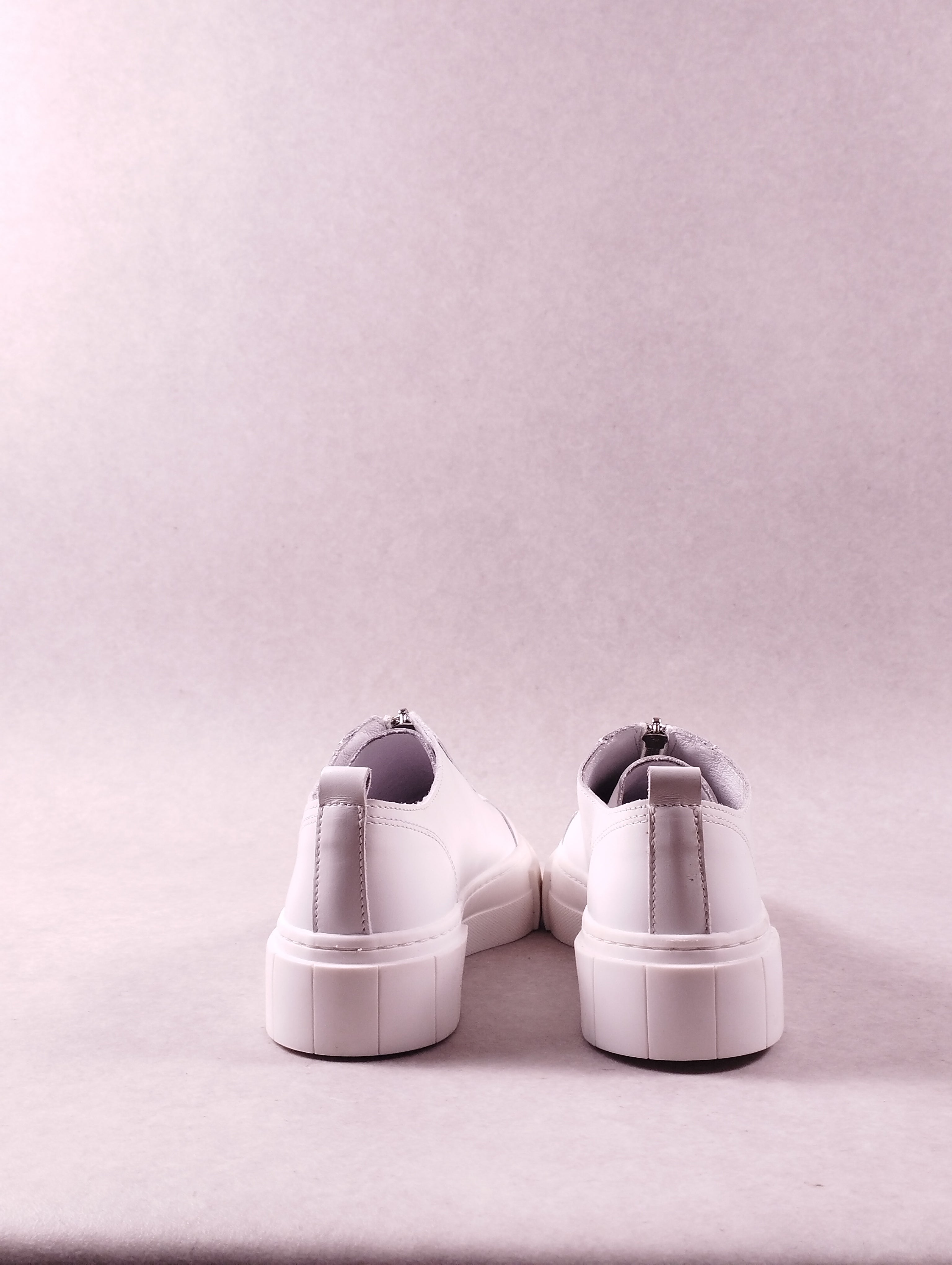 Baskets femme Regard Nico 01 veau blanc pointure 36