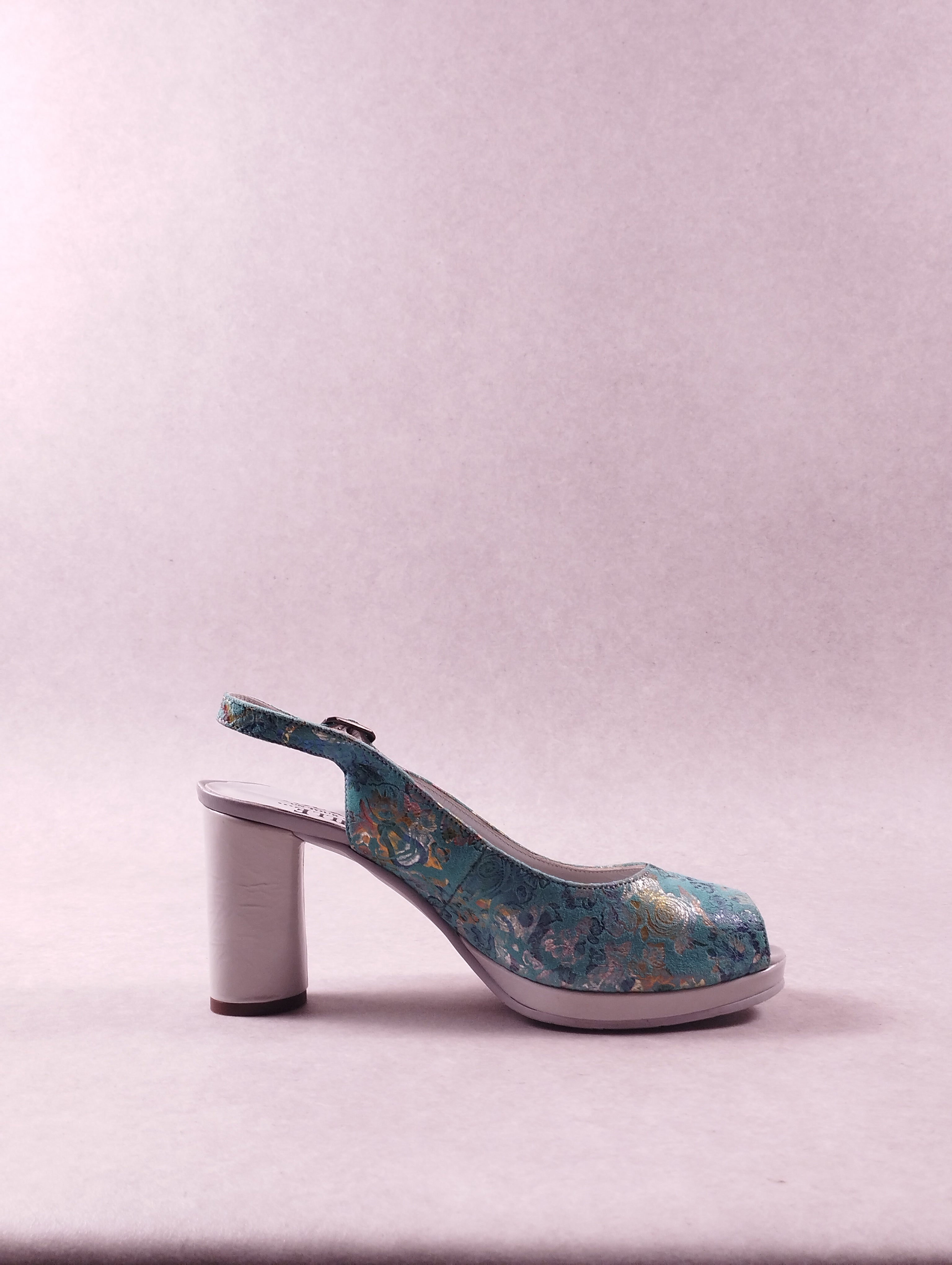 Sandales femme Un Tour en Ville Mahalo Nuage celeste pointure 39