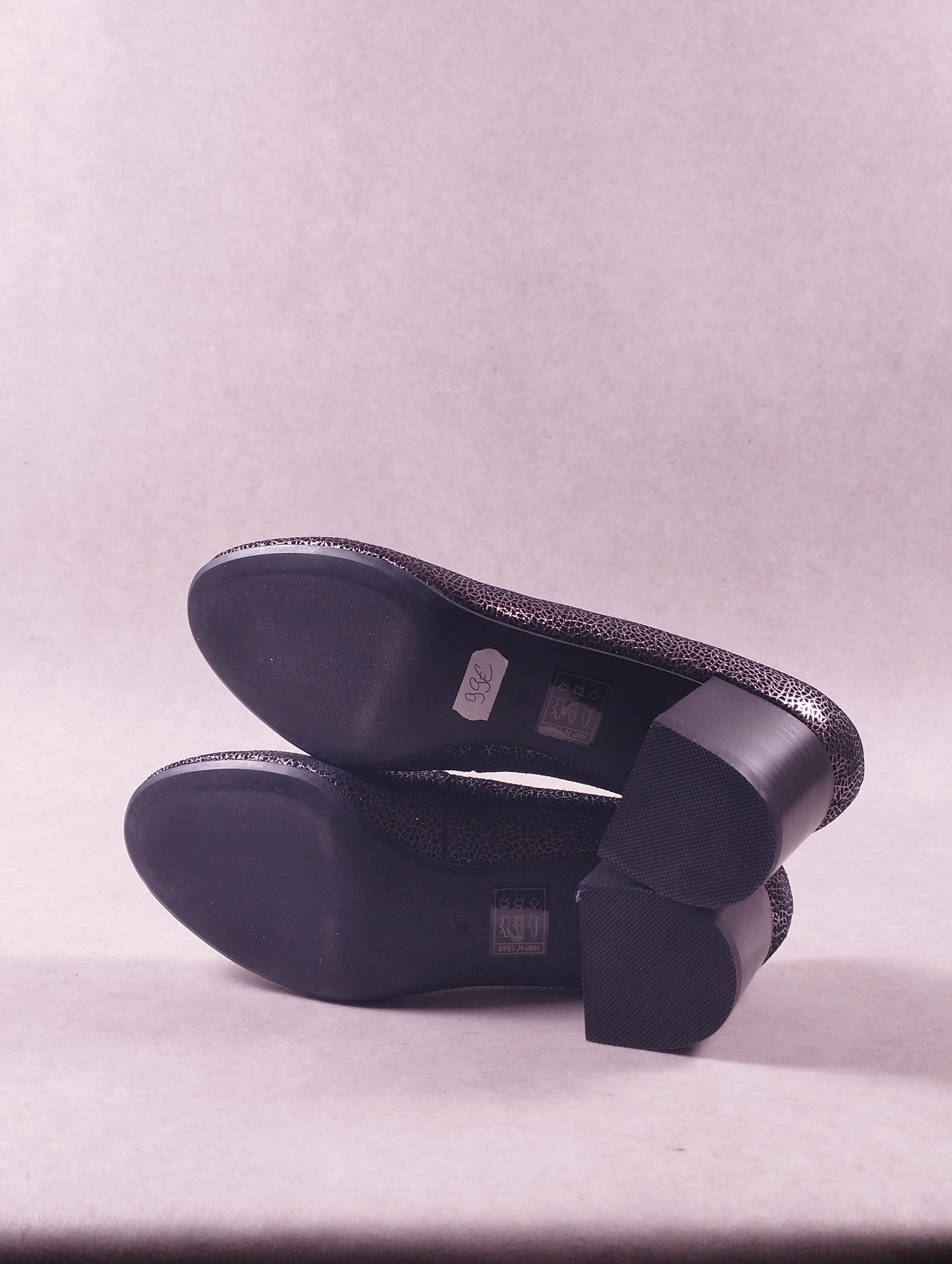 Escarpins femme Emilie Karston Dunia noir 35