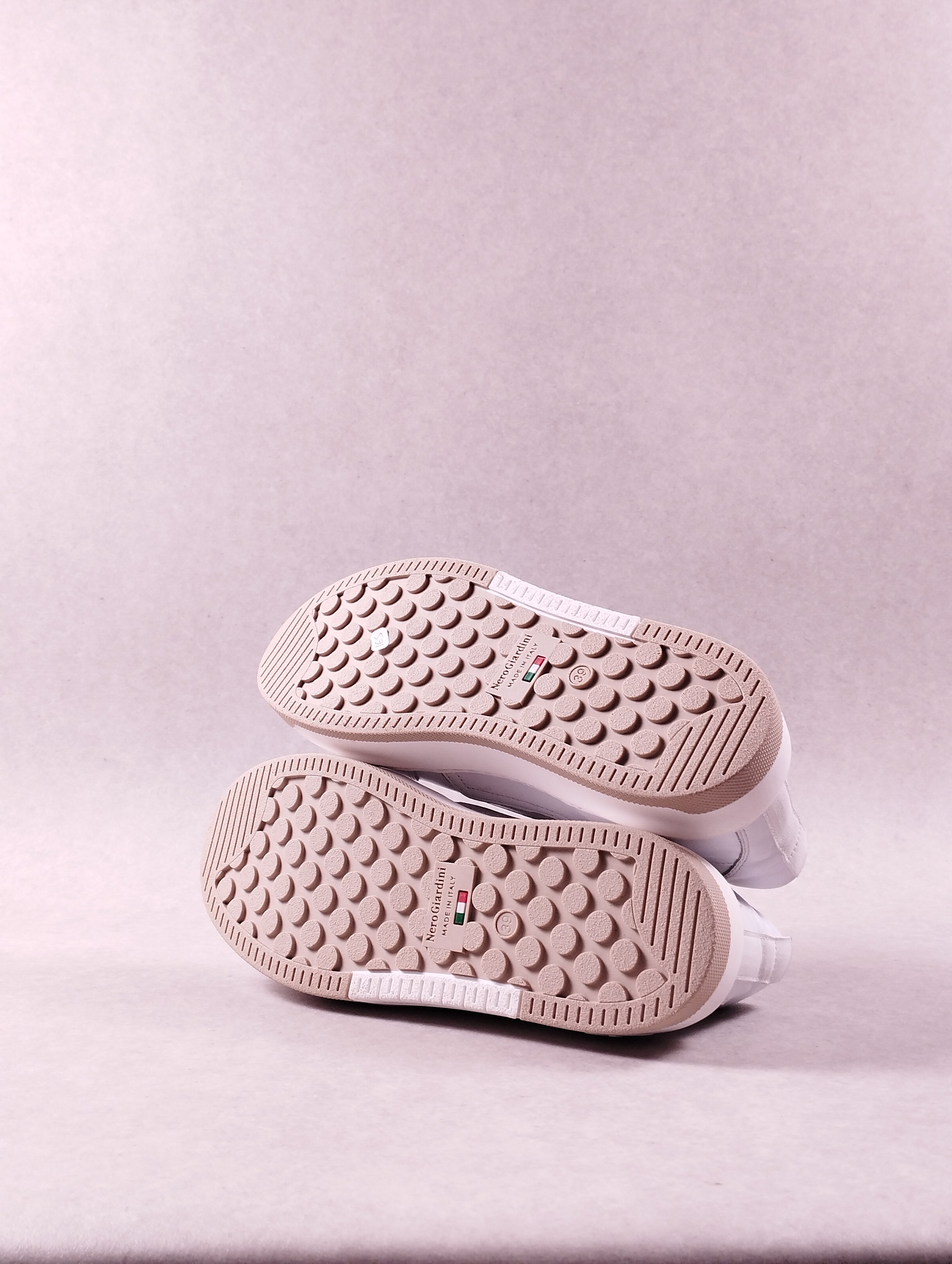 Baskets femme NeroGiardini Skipper Bianco blanc Pointure 39
