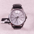 Montre homme Lotus 15961/1 cadran argenté bracelet cuir noir